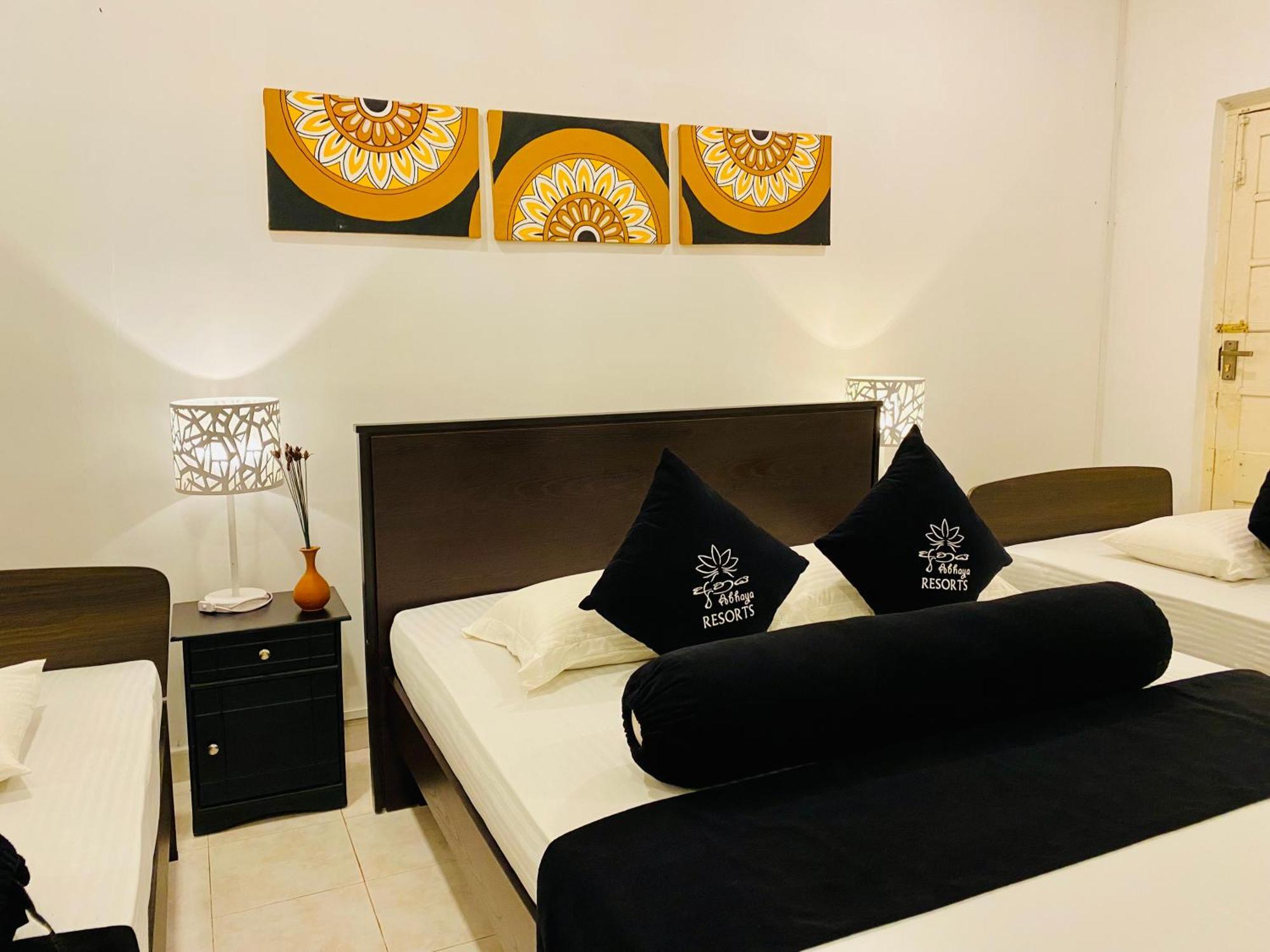 Abhaya Resorts อนุราธปุระ ภายนอก รูปภาพ